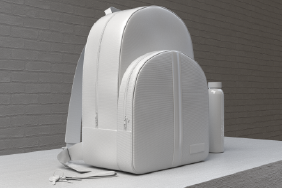 Modelo morral boston gris